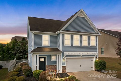 3427 Streamside Drive Davidson NC 28036