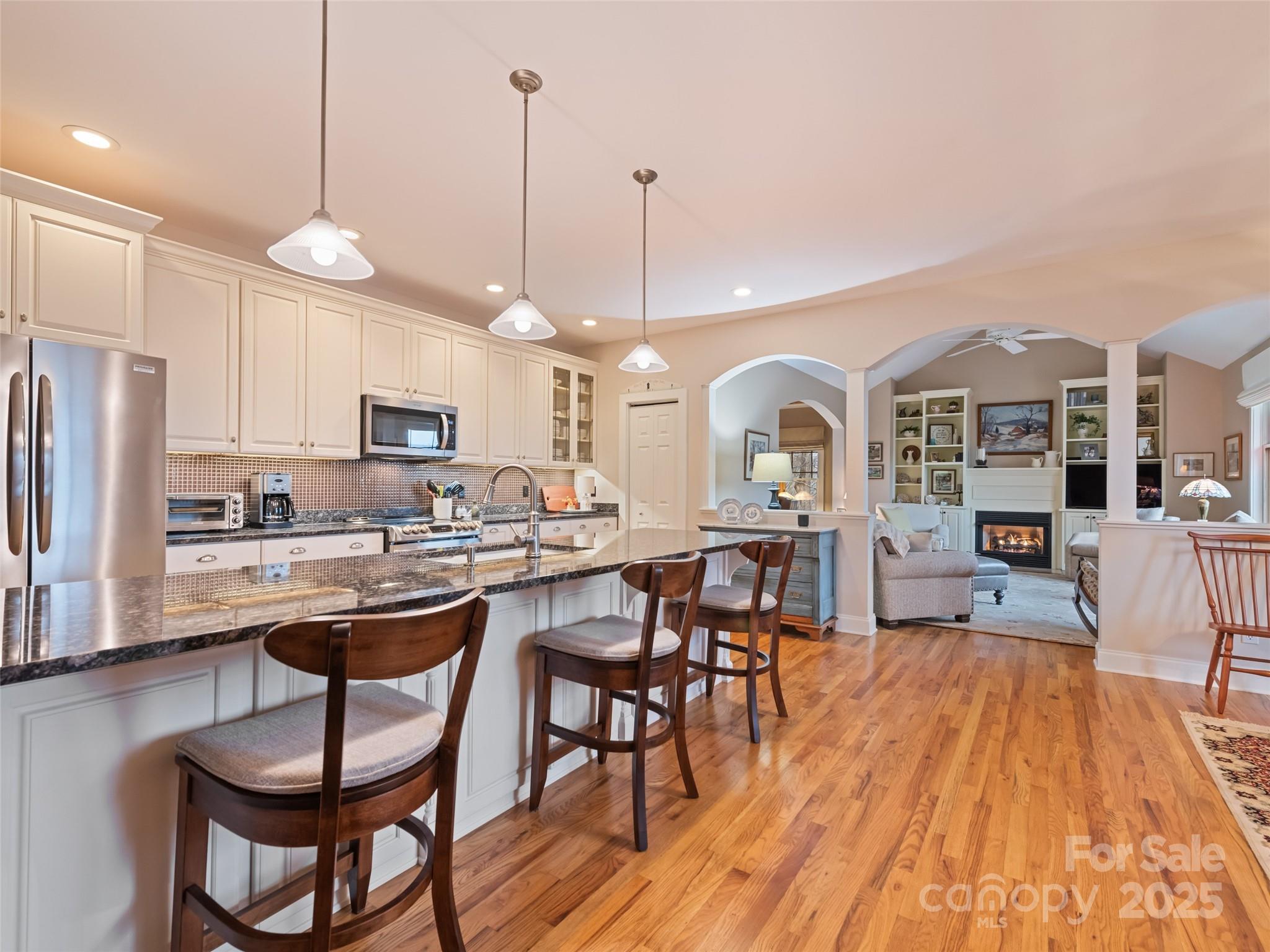 Hickory Hill - Residential