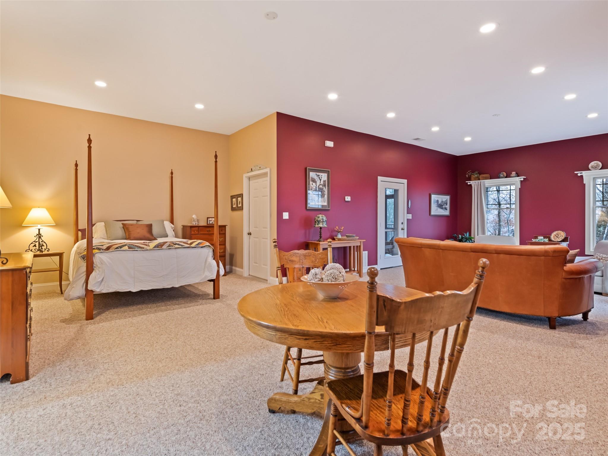 Hickory Hill - Residential