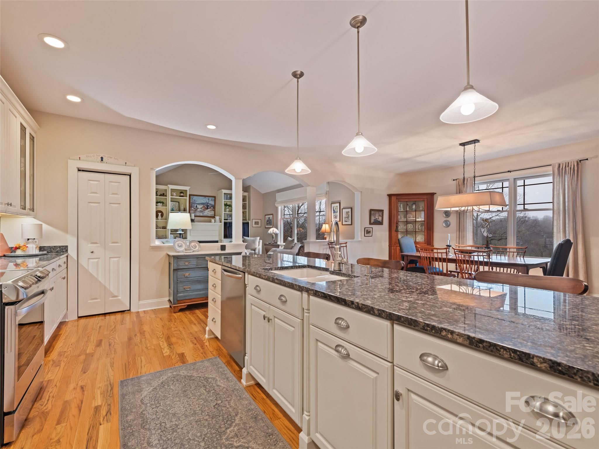 Hickory Hill - Residential