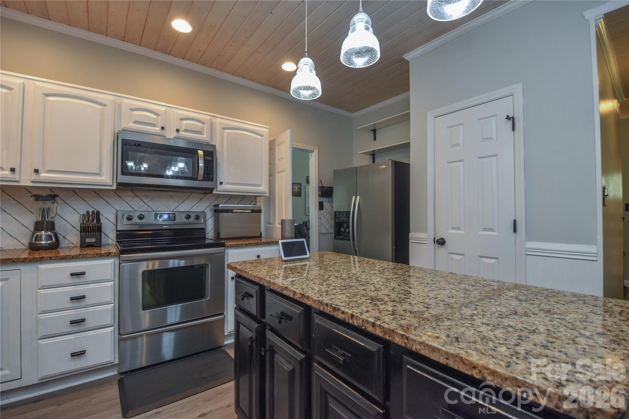 135 Southhaven Drive