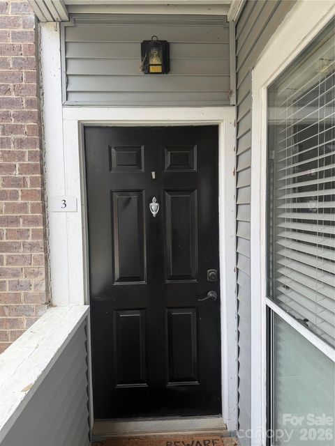 Photo of 2512 Cranbrook Lane #3, Charlotte, NC 28207 (MLS # 4363956)