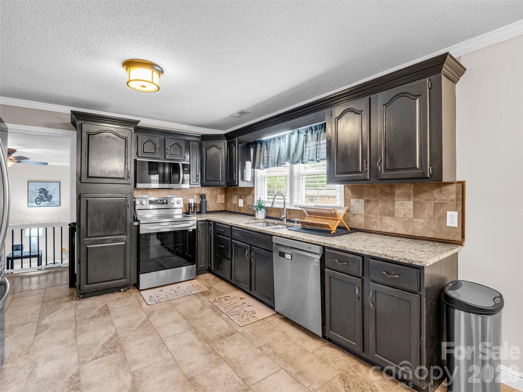 Hillcrest - Residential