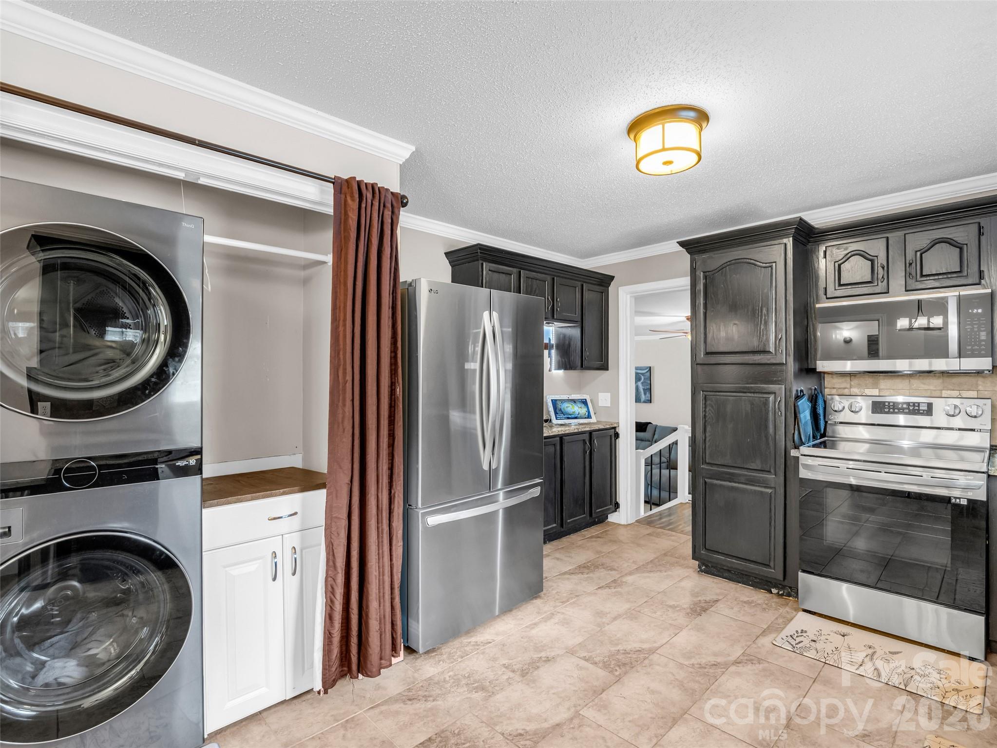 Hillcrest - Residential
