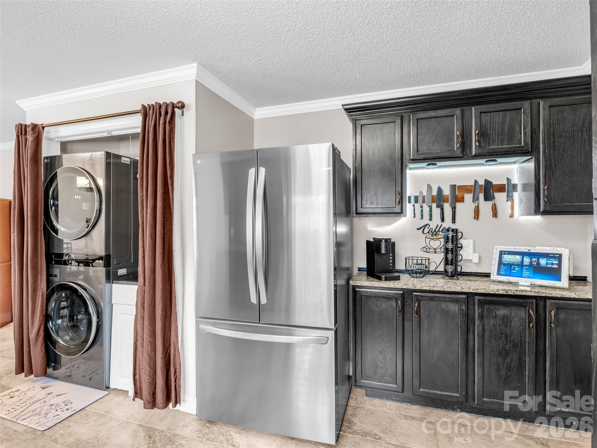 Hillcrest - Residential