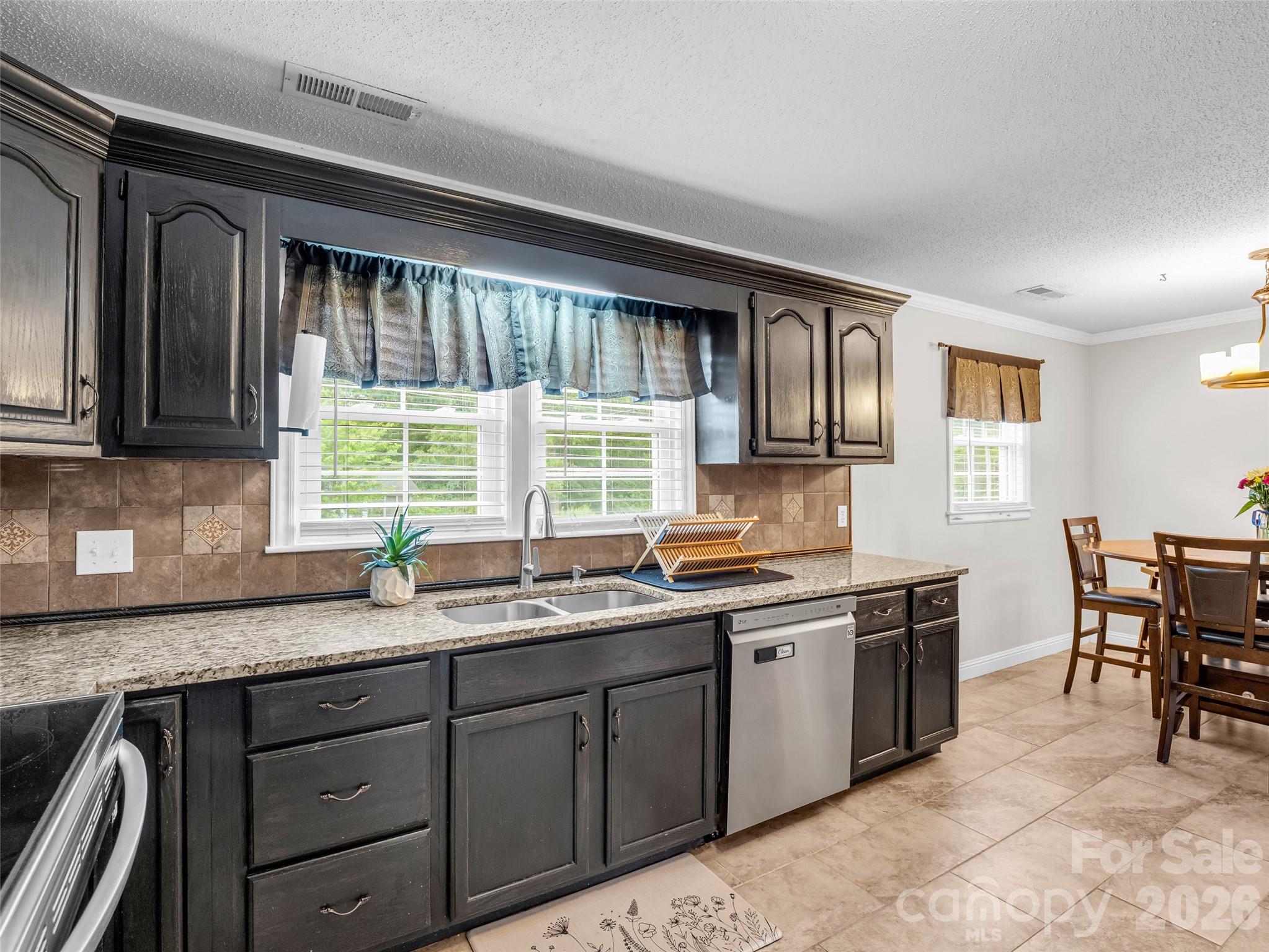 Hillcrest - Residential