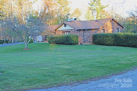 A home in Hendersonville