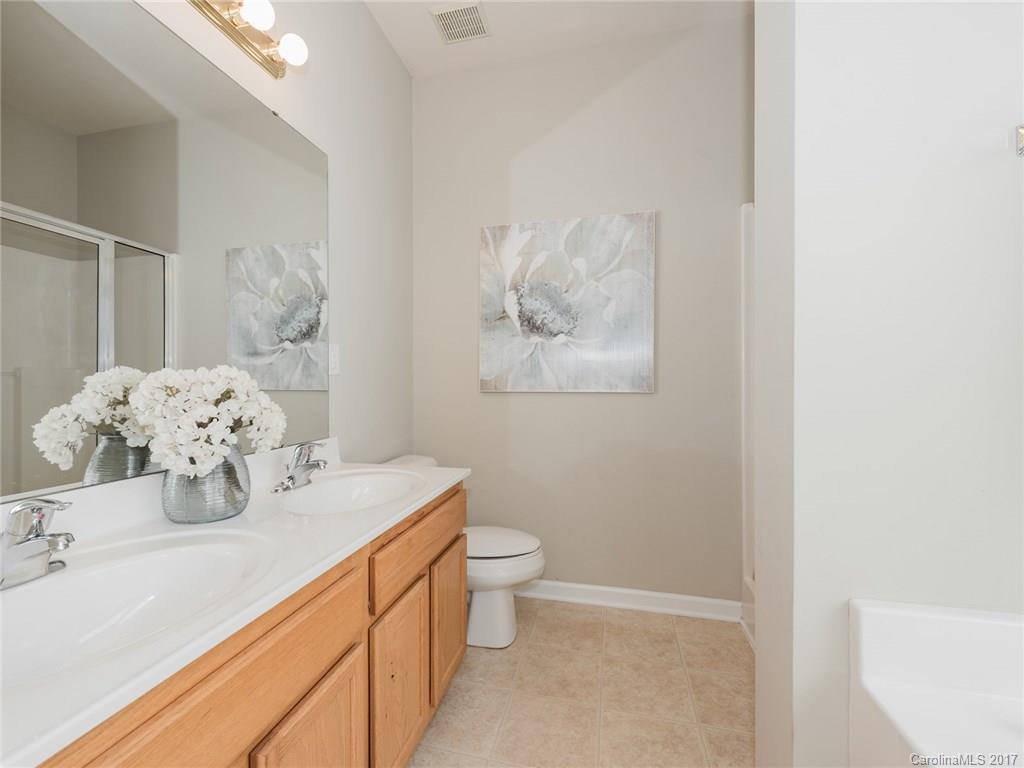 Oakhurst - Residential