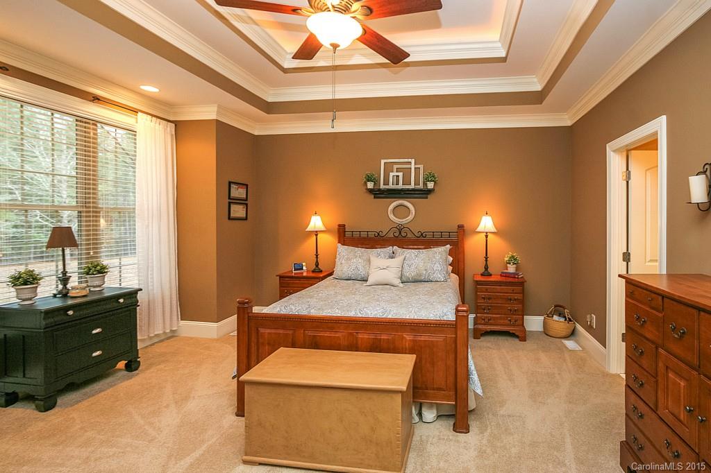 Holland Springs - Residential