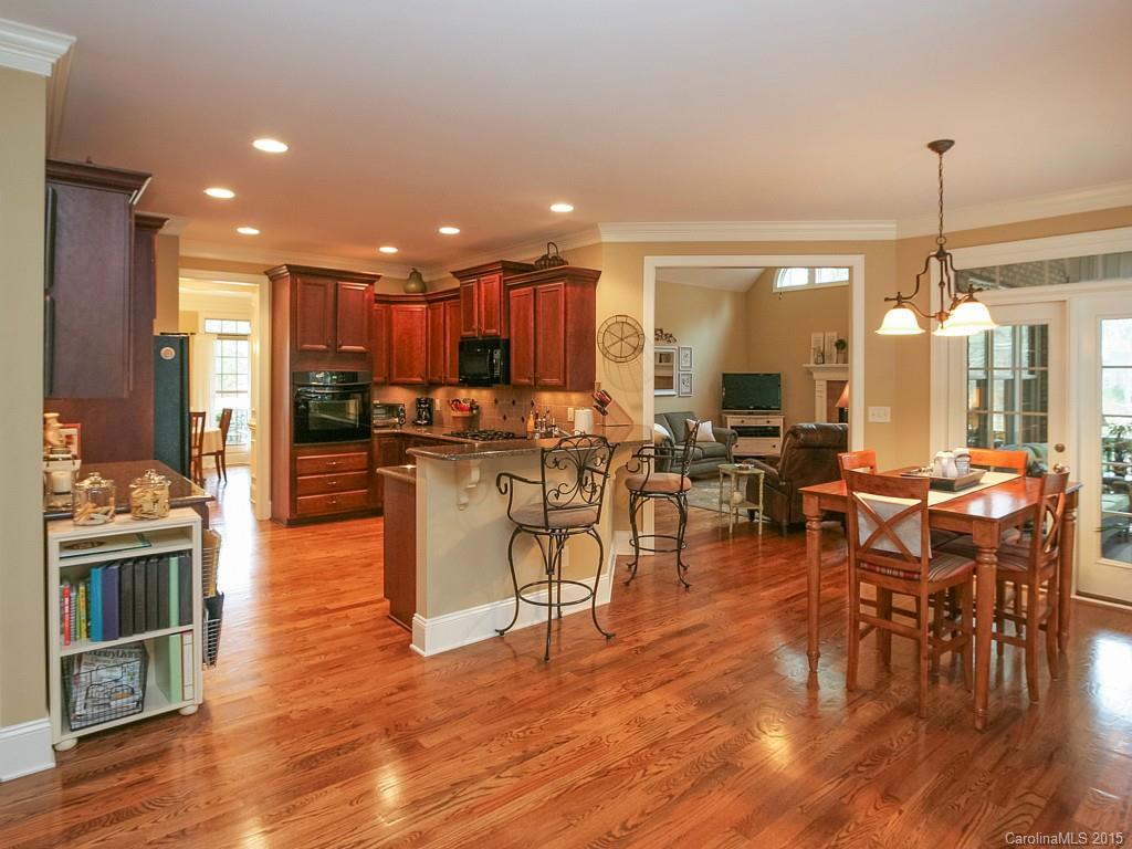 Holland Springs - Residential