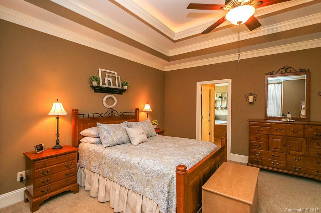 Holland Springs - Residential