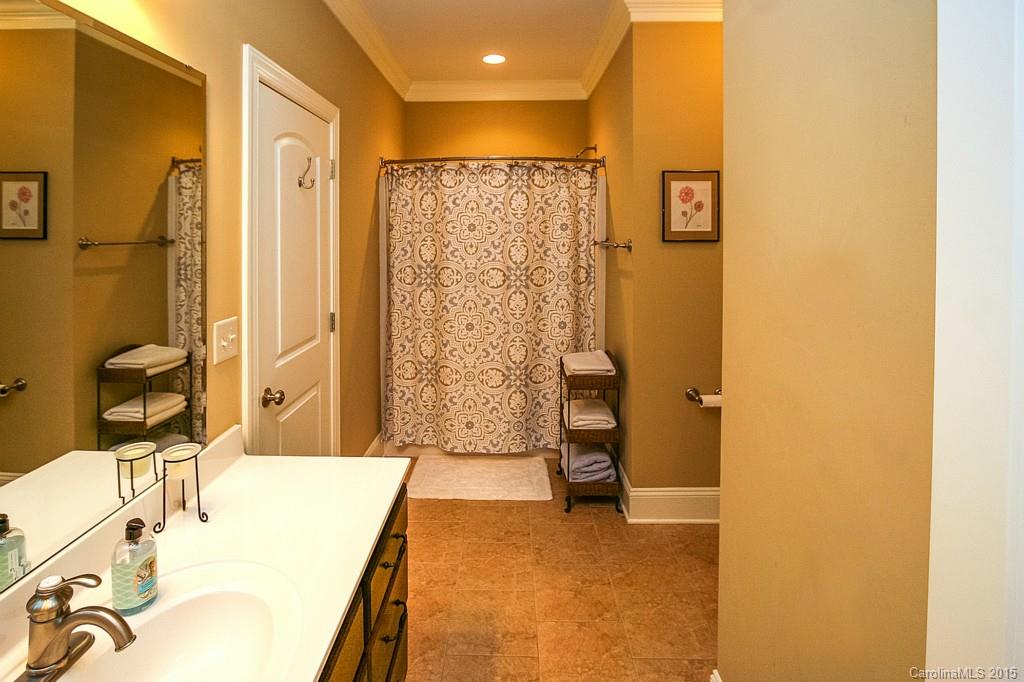 Holland Springs - Residential