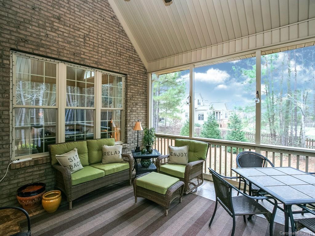 Holland Springs - Residential