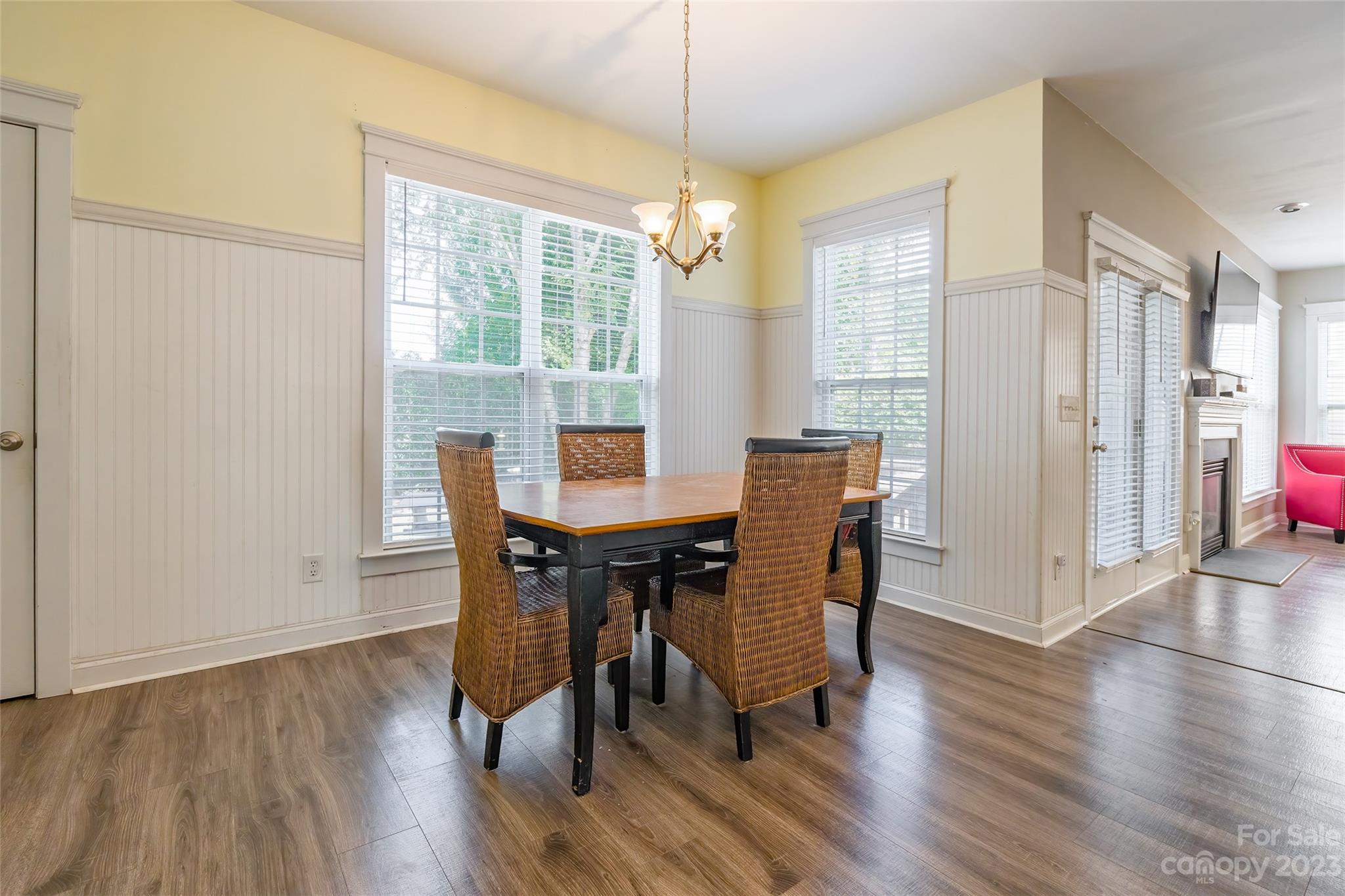 Lake Shore - Residential