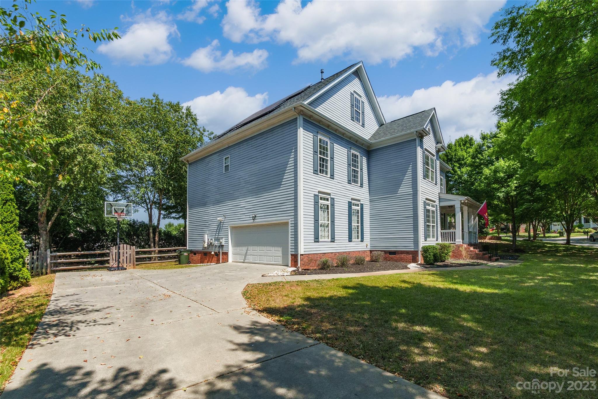 Lake Shore - Residential