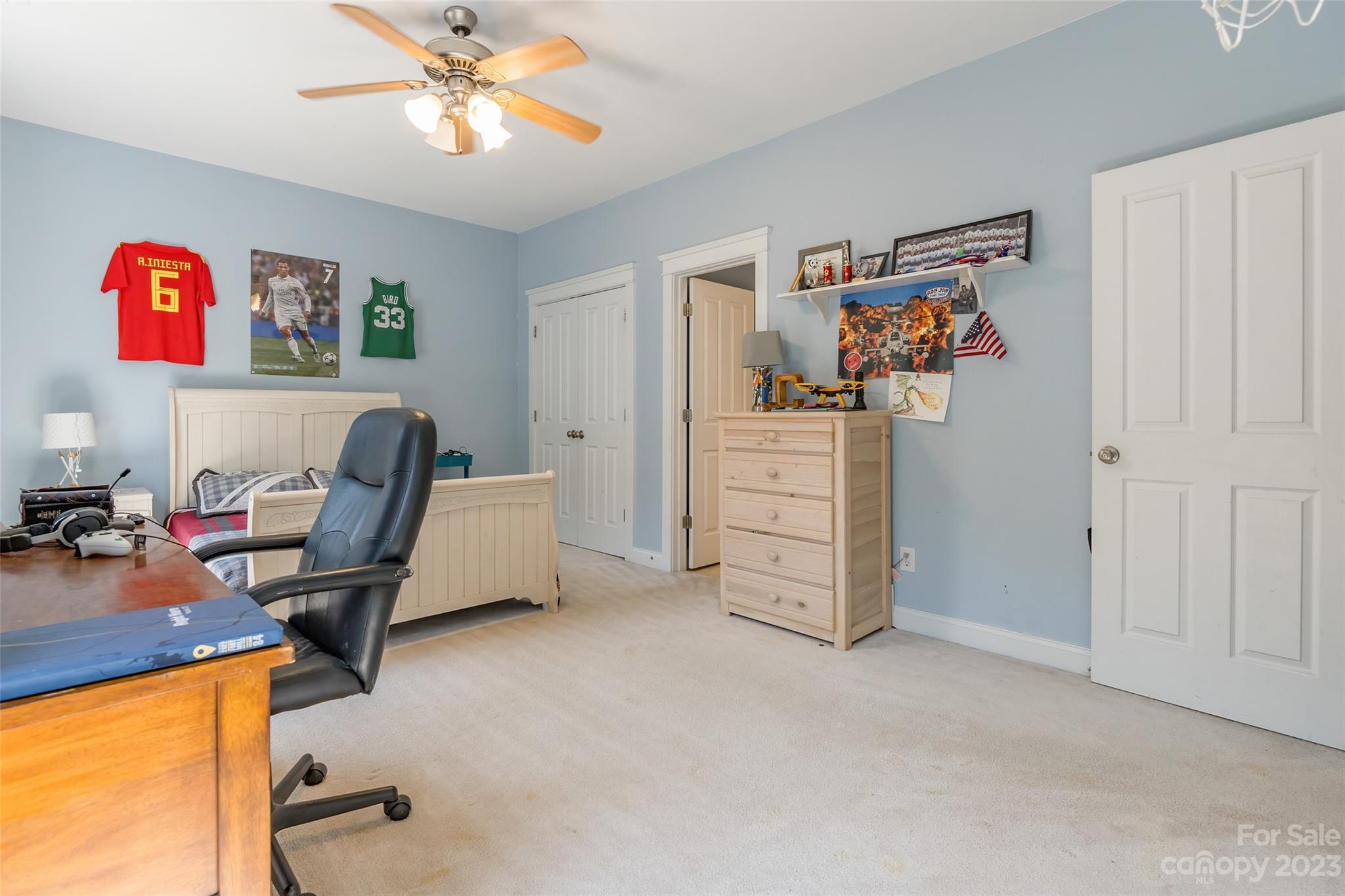 Lake Shore - Residential