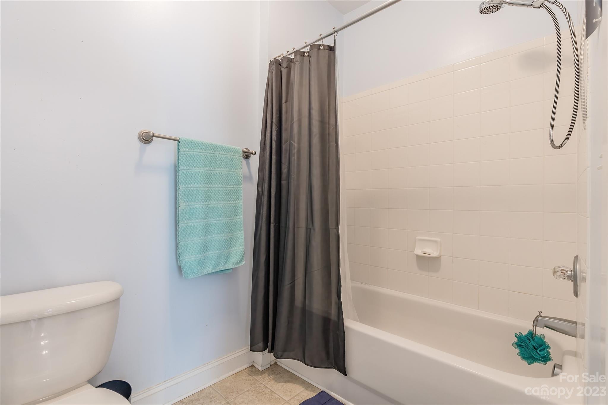 Lake Shore - Residential