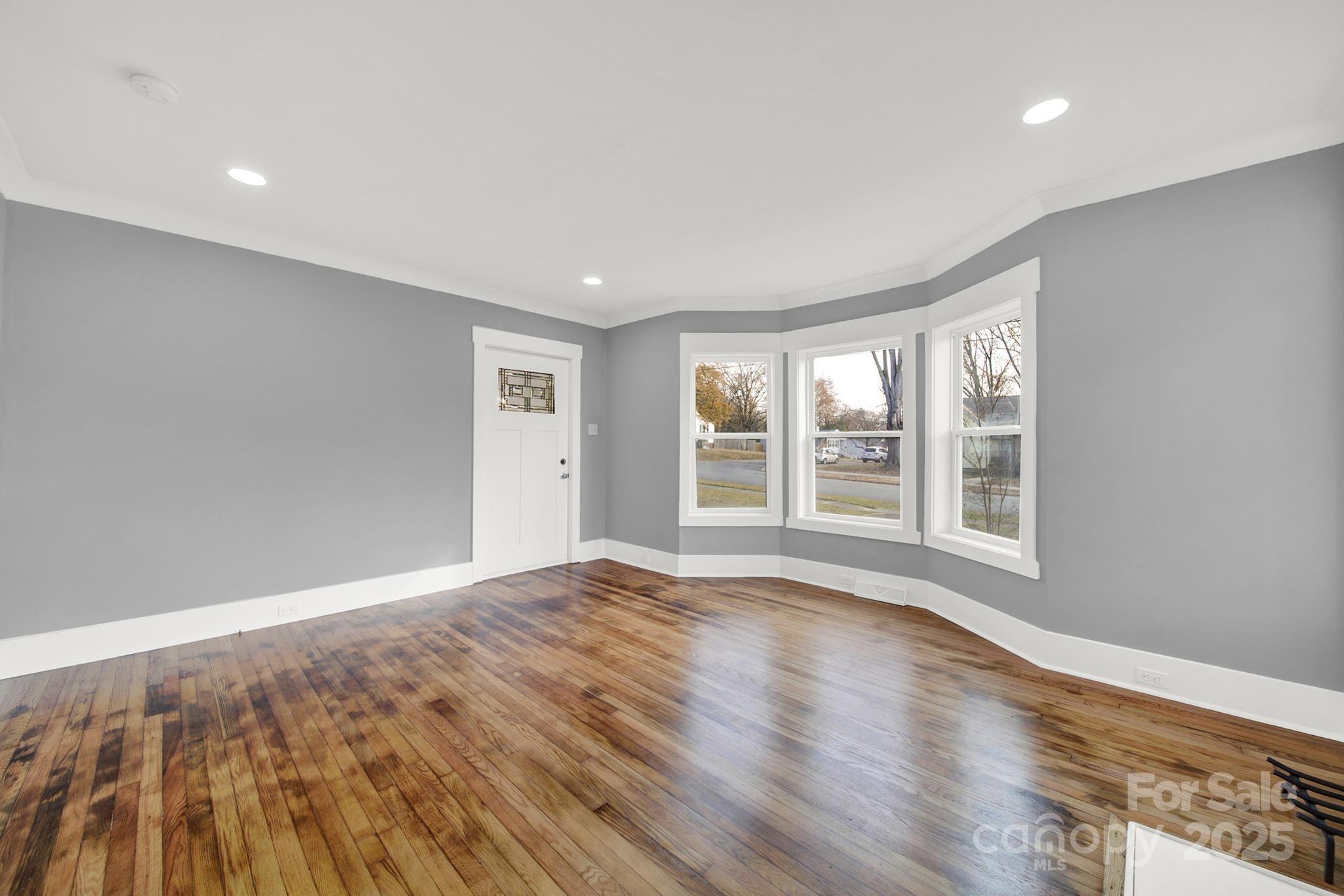 306 S Jones Avenue