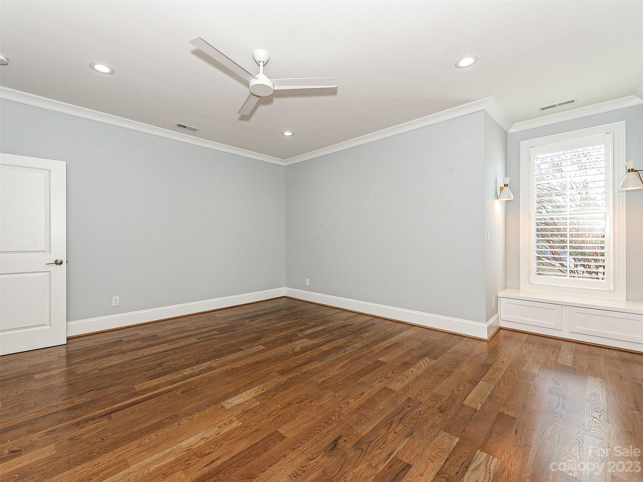 Mammoth Oaks - Residential