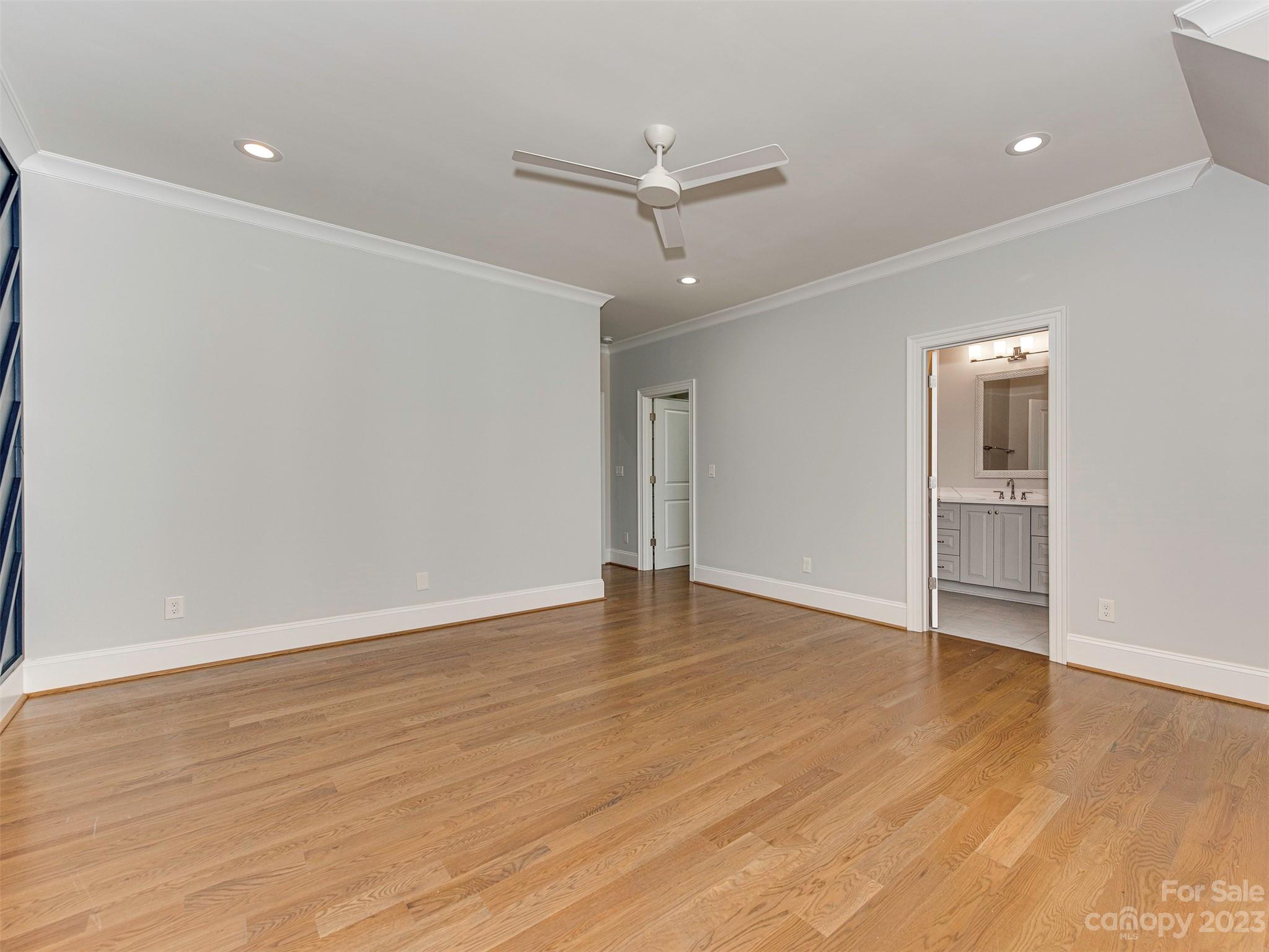 Mammoth Oaks - Residential