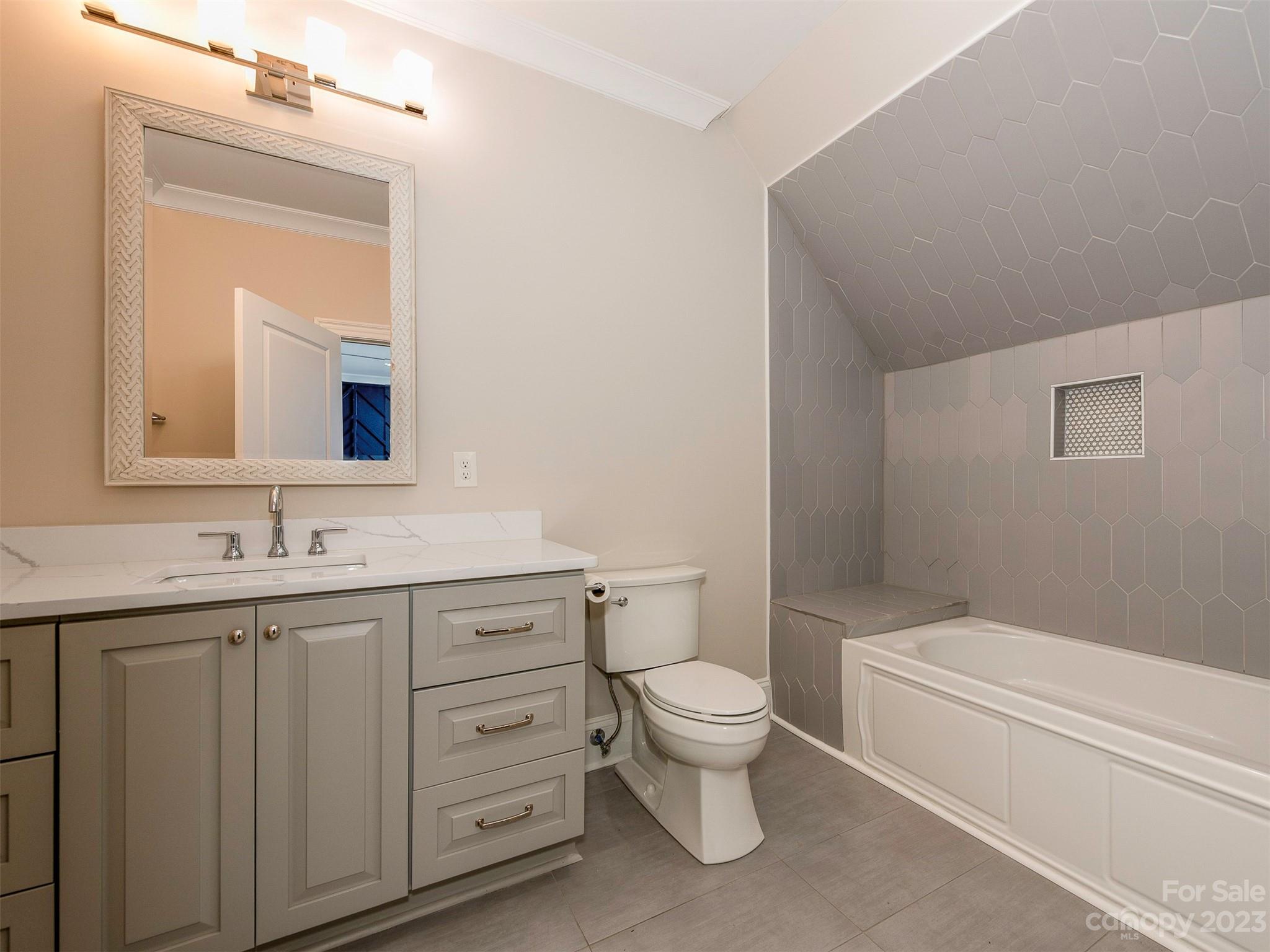 Mammoth Oaks - Residential