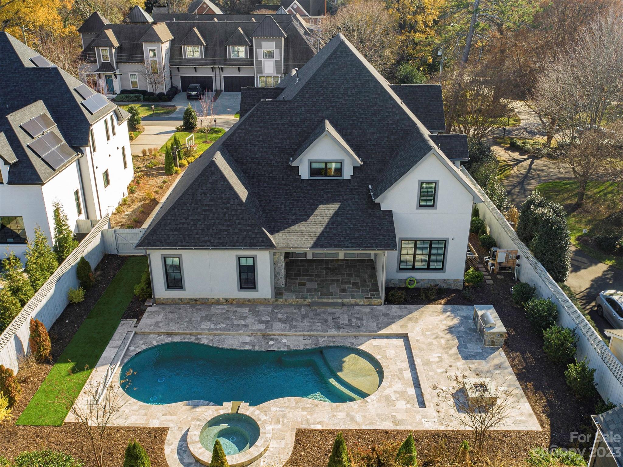 Mammoth Oaks - Residential