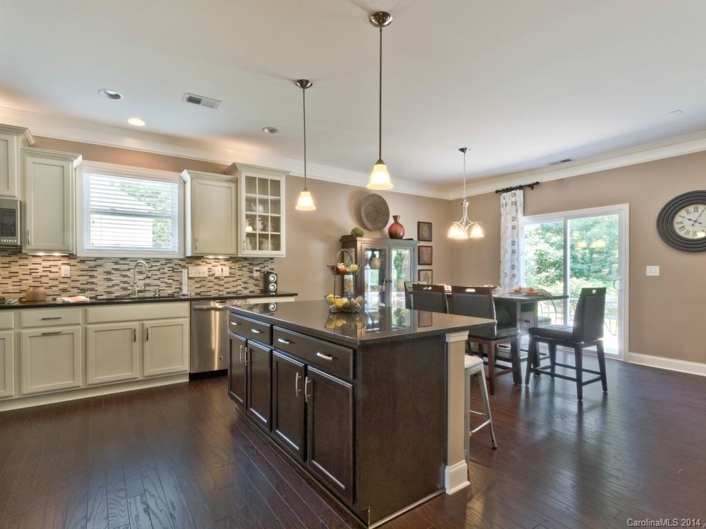 Lakebridge - Residential