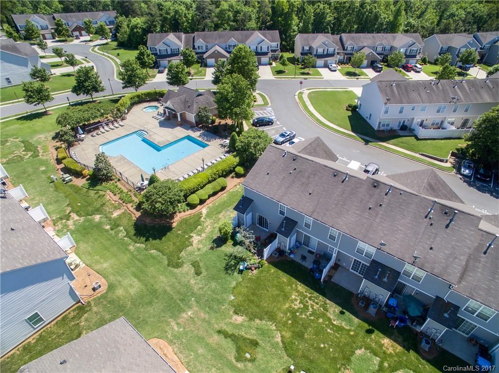 Carolina Crossing - Residential