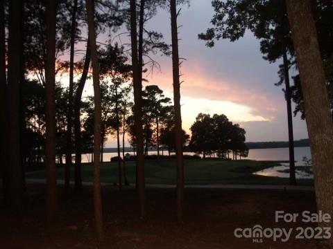 Uwharrie Point - Land