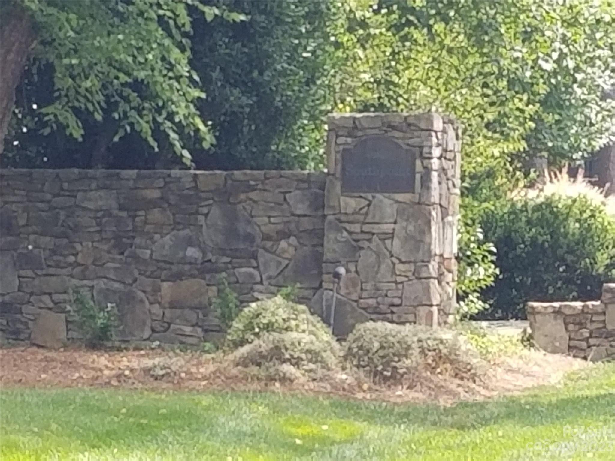 Uwharrie Point - Land