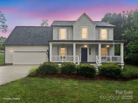 10749 Kingsview Drive Davidson NC 28036