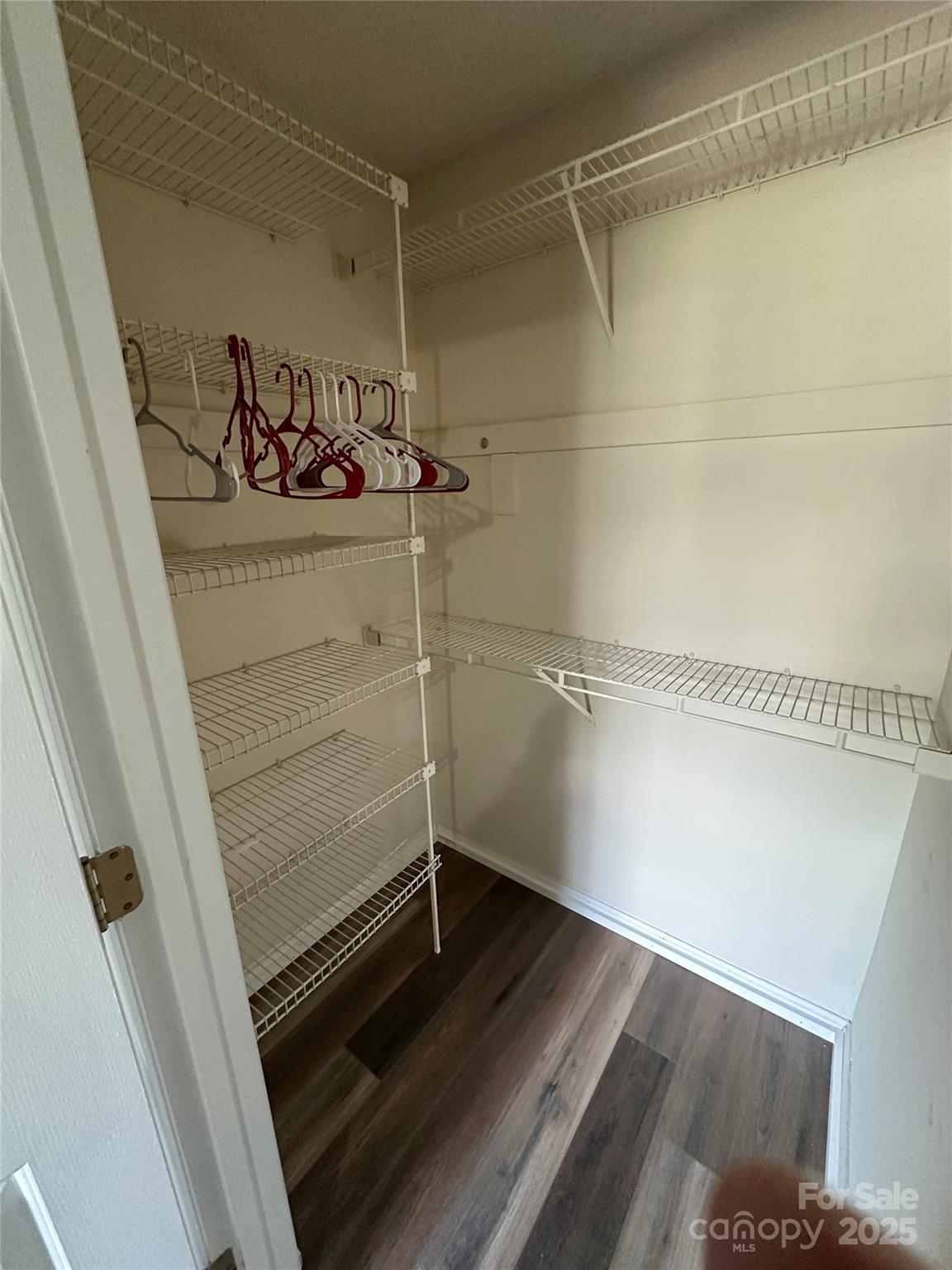 Harris Lake - Residential