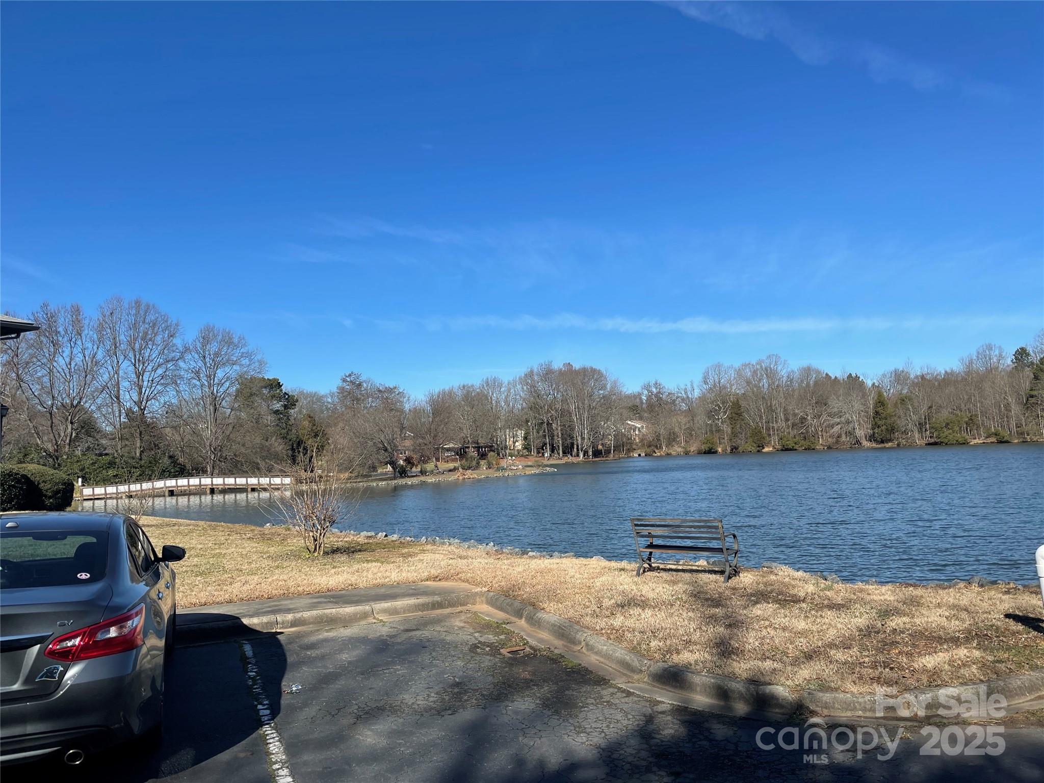 Harris Lake - Residential