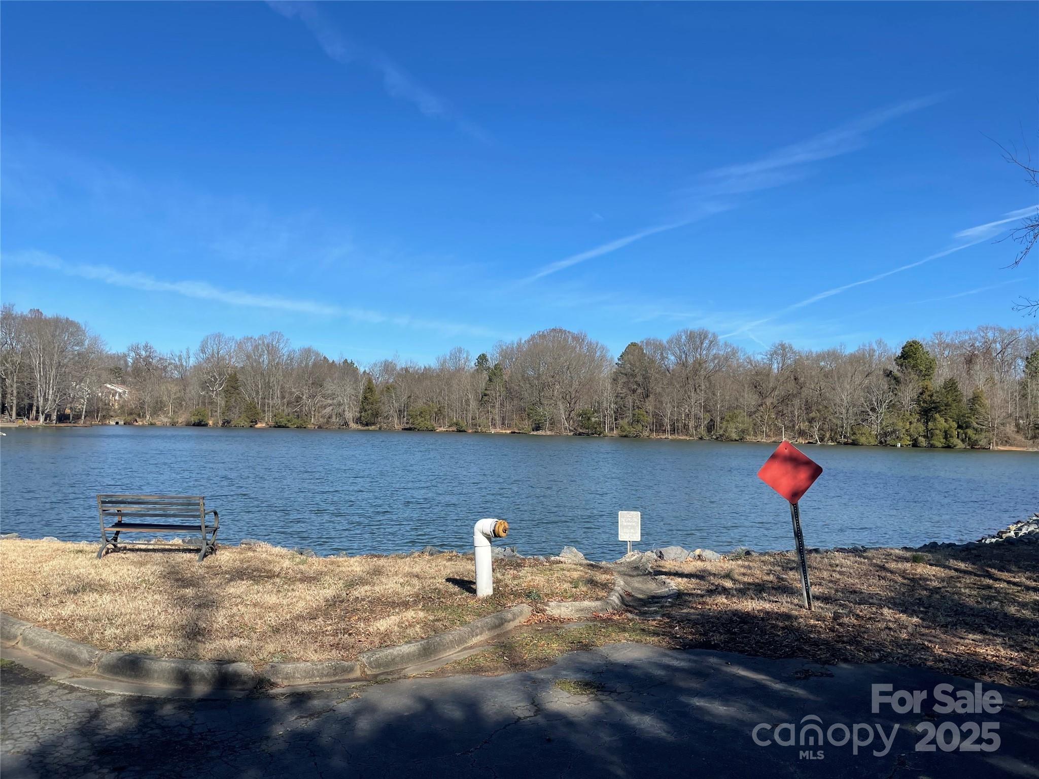 Harris Lake - Residential