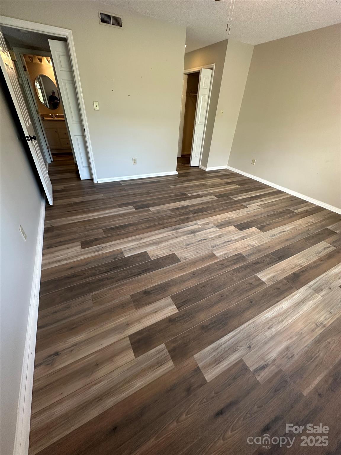 Harris Lake - Residential