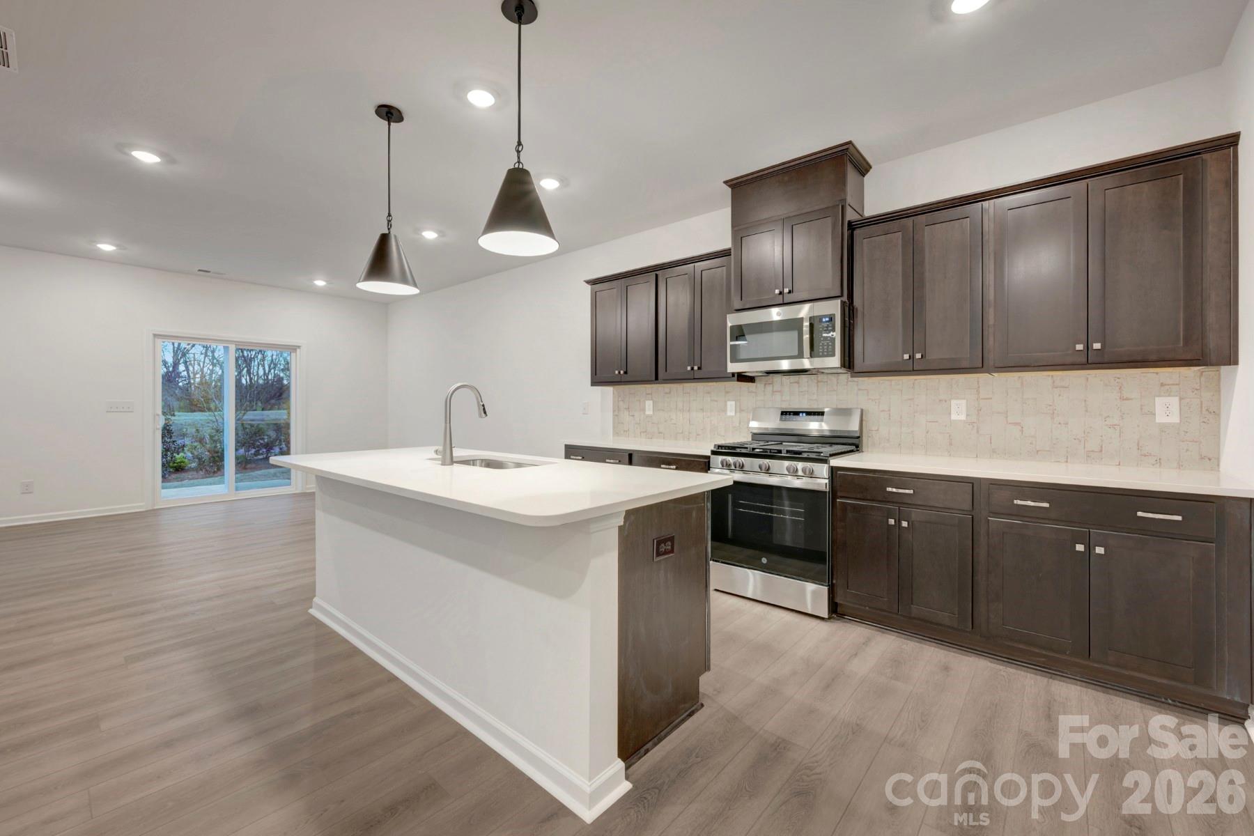 1160 Overbrook Place