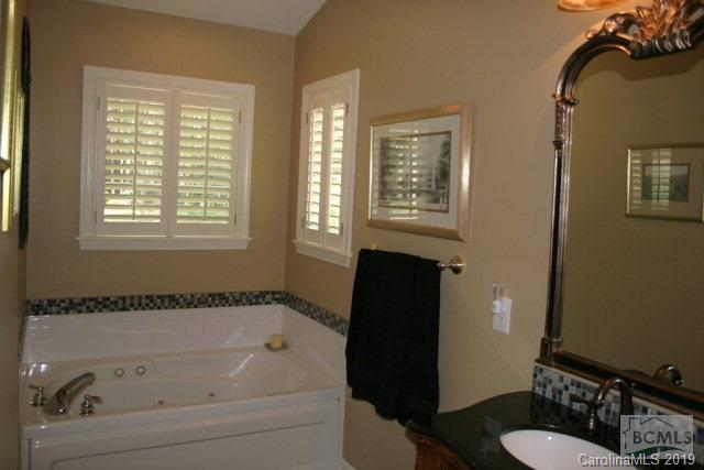 Winding Creek - Residential