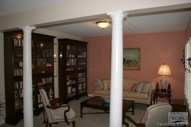 Winding Creek - Residential