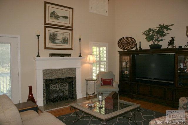 Winding Creek - Residential