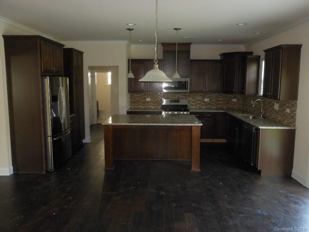 Highland Creek - Residential