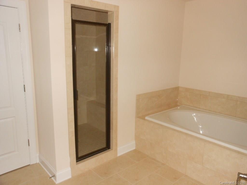 Highland Creek - Residential