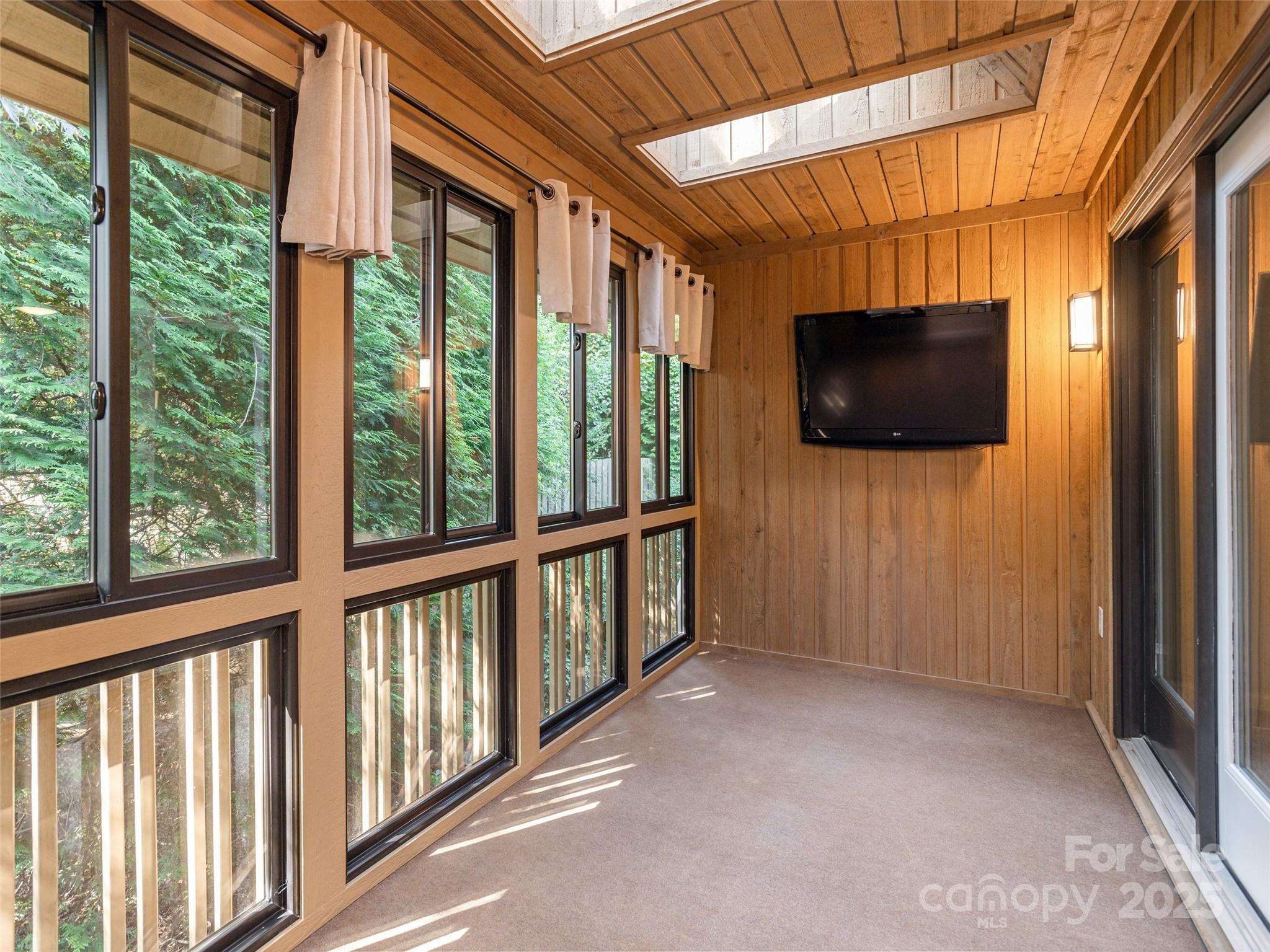 The Oaks - Residential