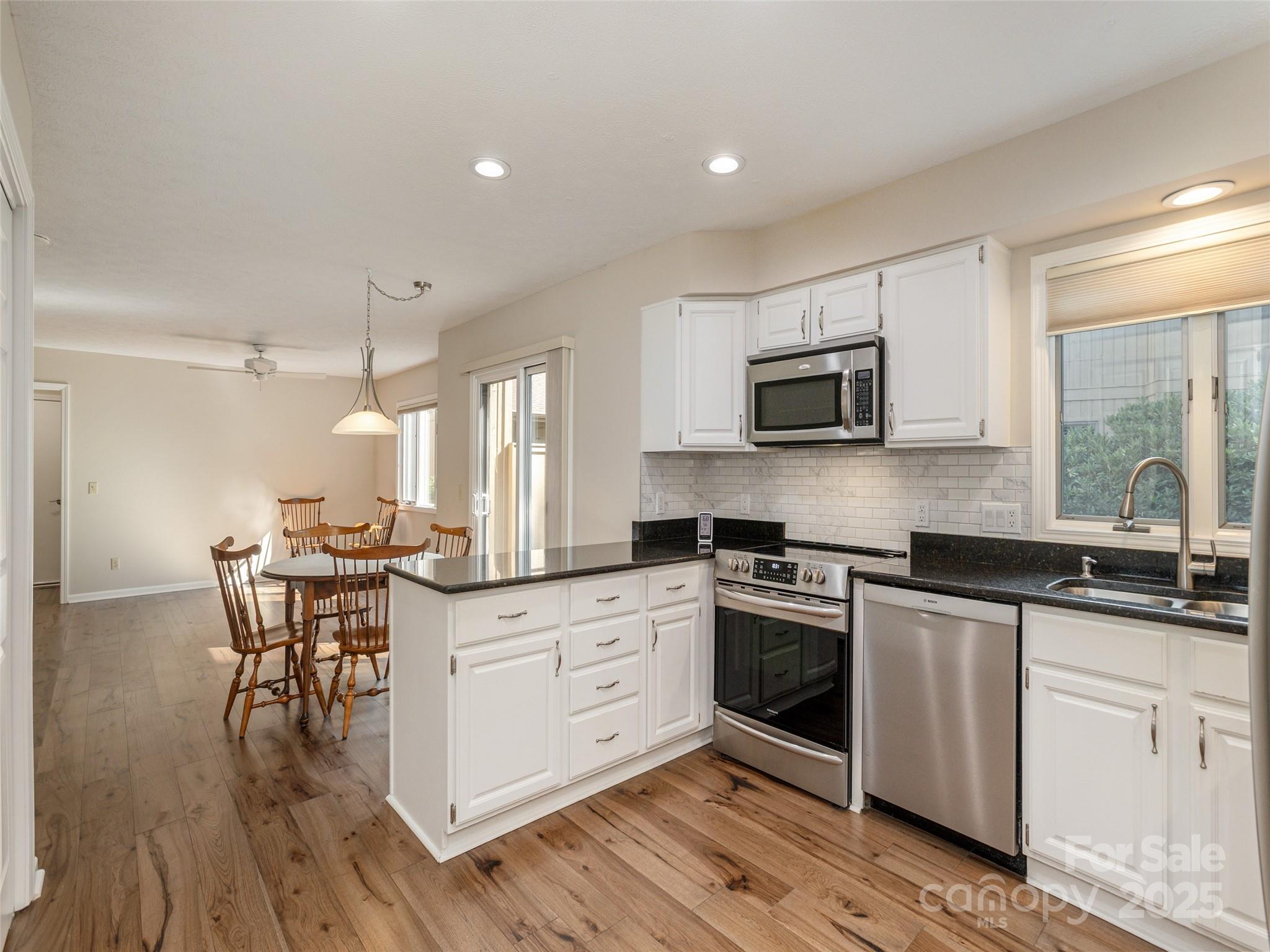 The Oaks - Residential