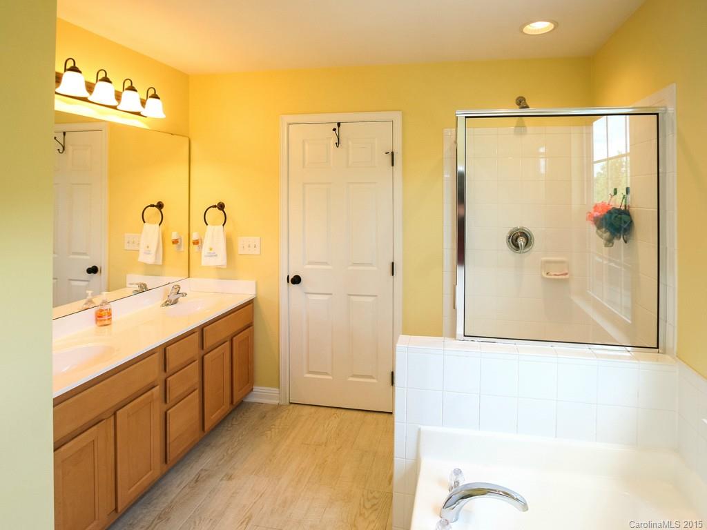 Palmetto Traces - Residential