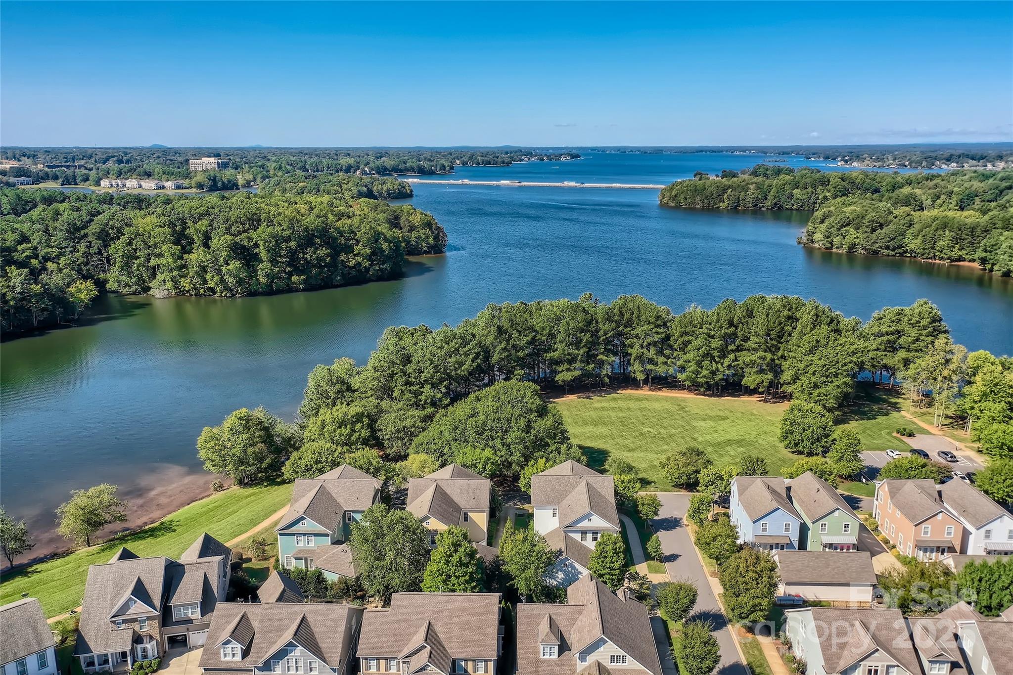 Davidson Pointe - Residential