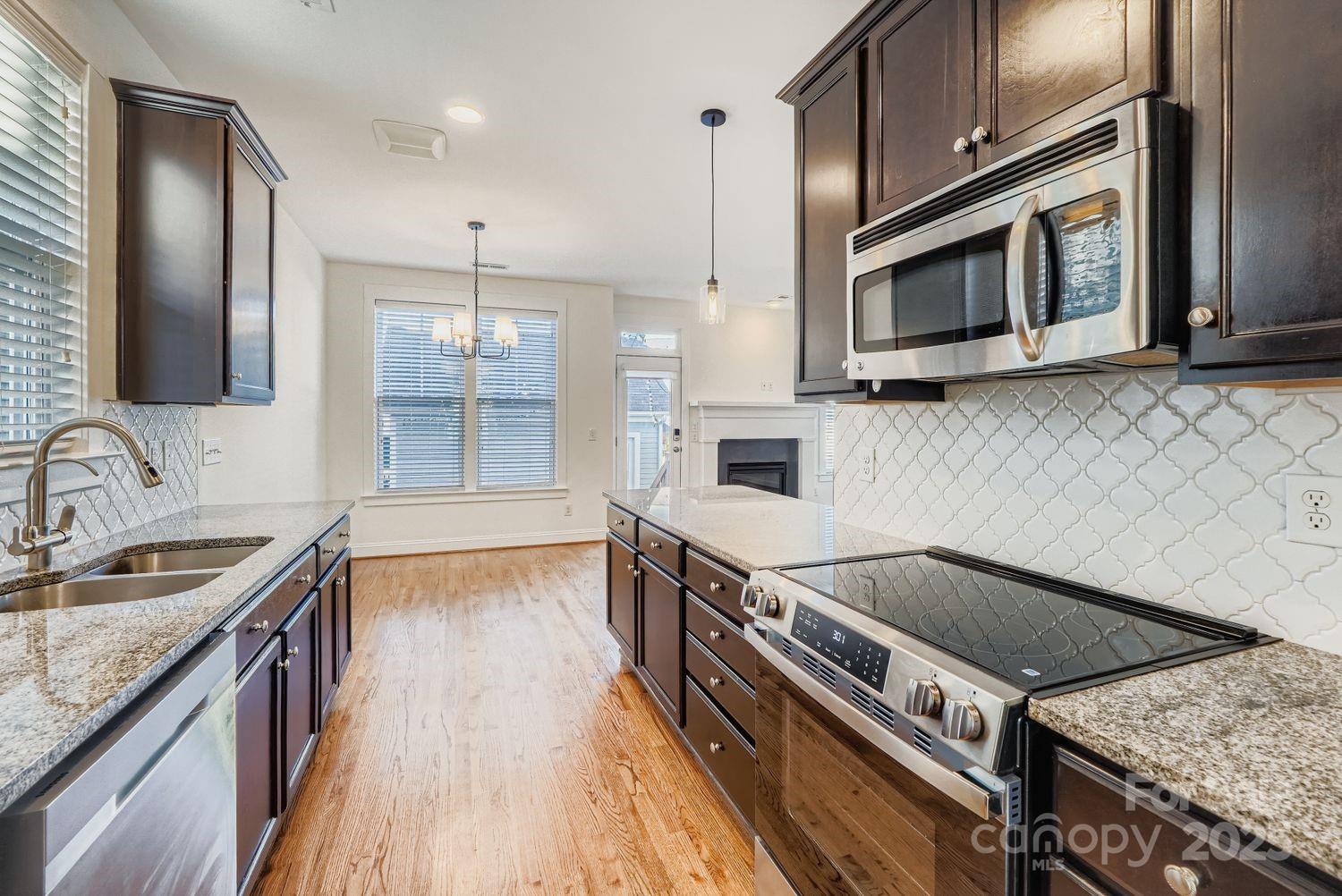 Davidson Pointe - Residential