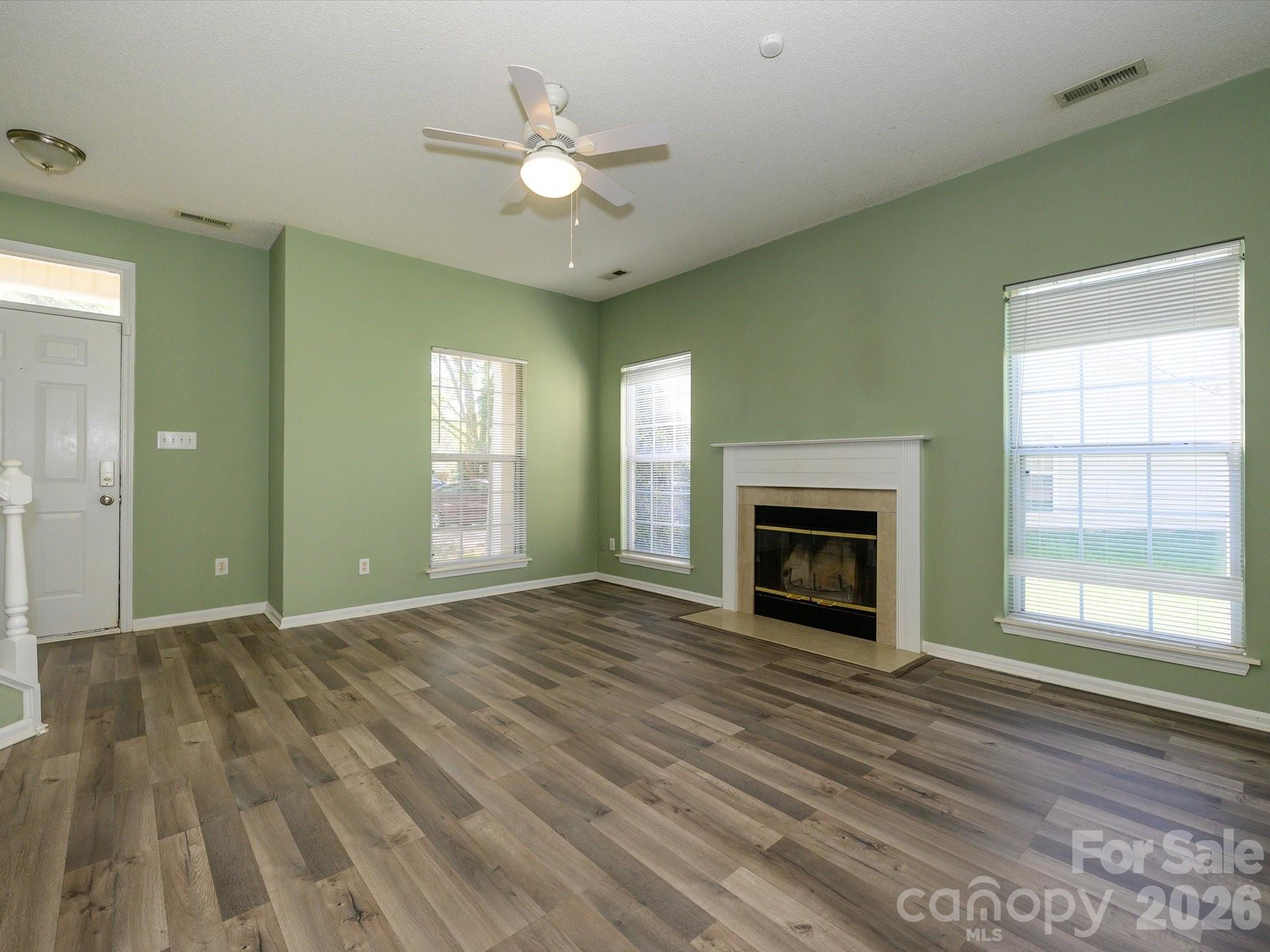 Brownestone - Residential