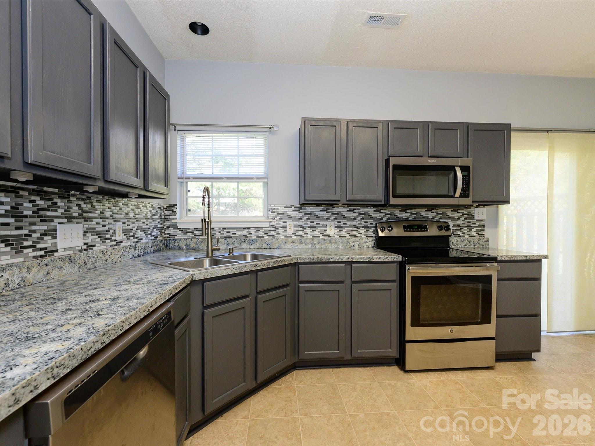 Brownestone - Residential