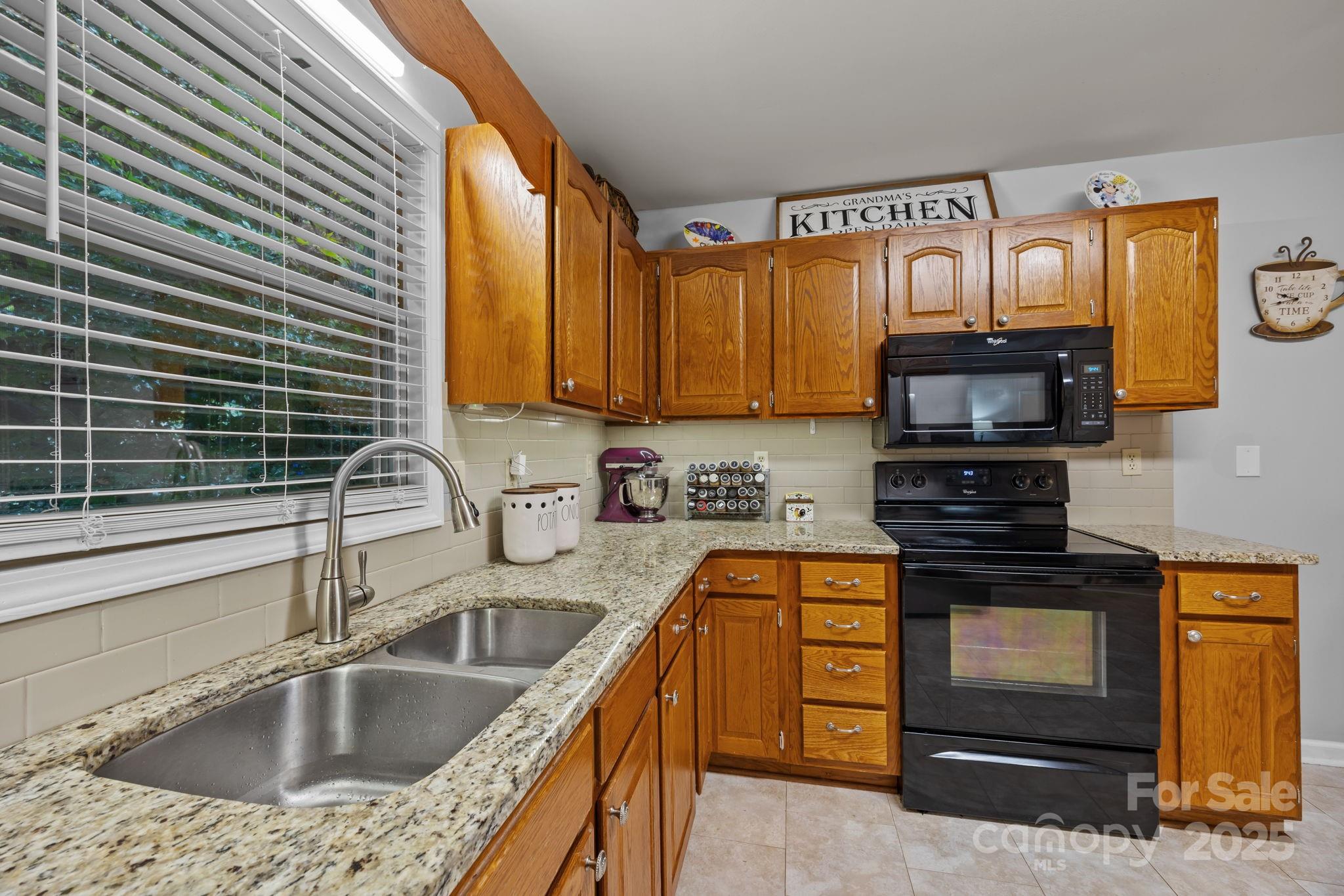 Hidden Creek - Residential