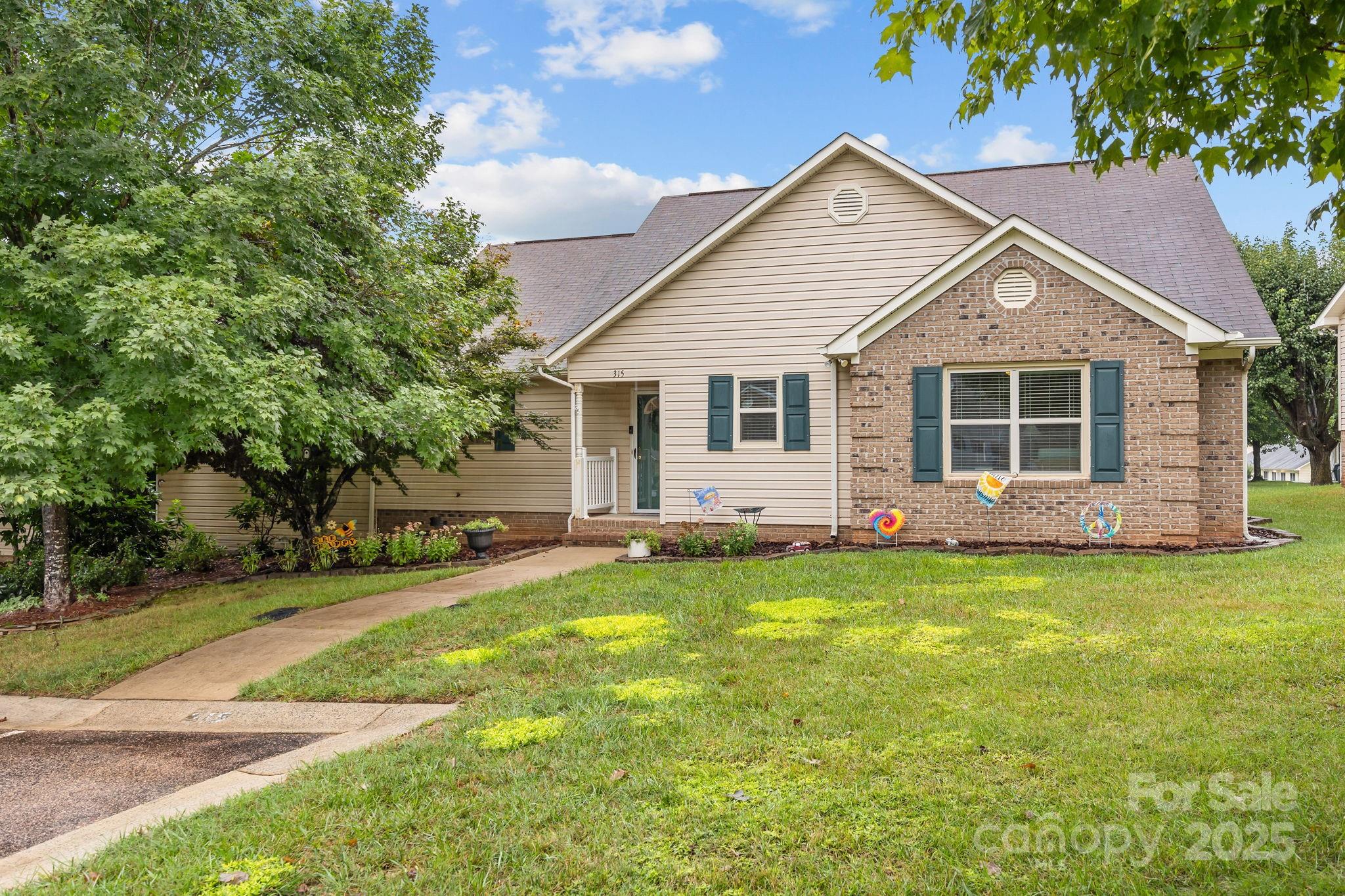 Hidden Creek - Residential